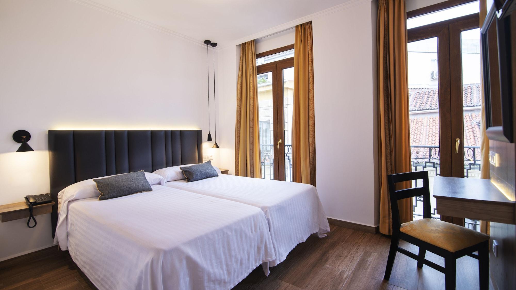 Madrisol Hotel Eksteriør billede
