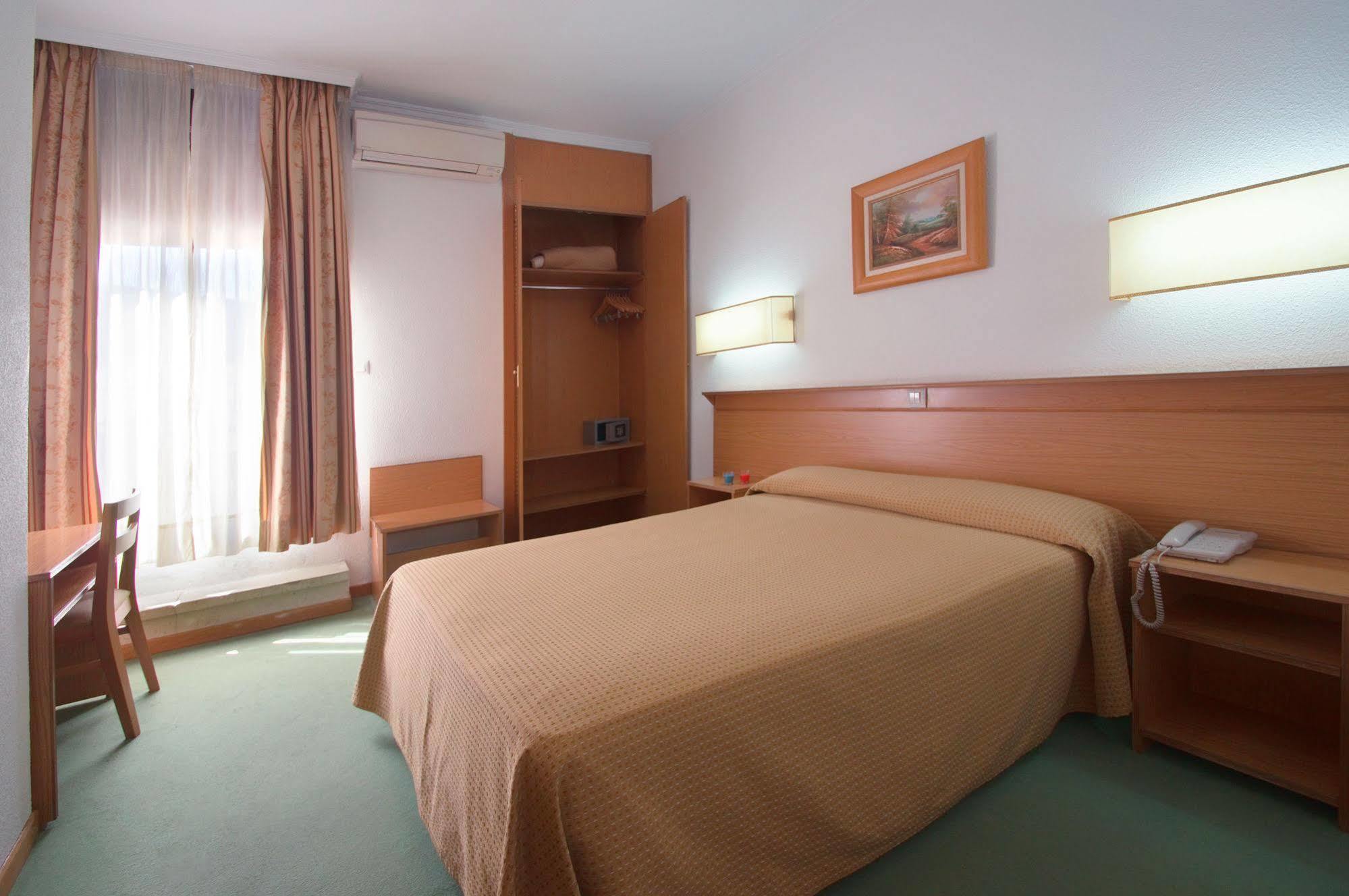 Madrisol Hotel Eksteriør billede