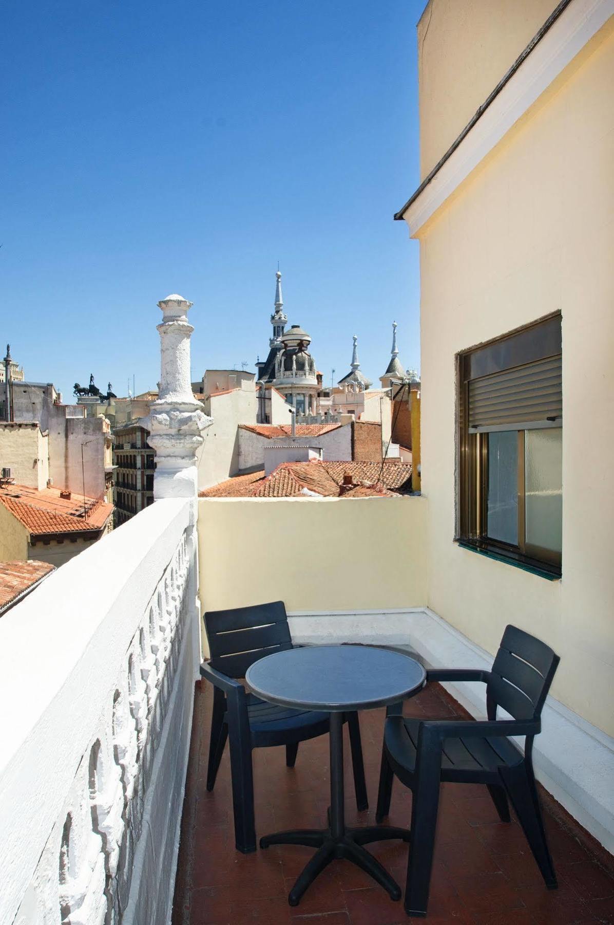 Madrisol Hotel Eksteriør billede